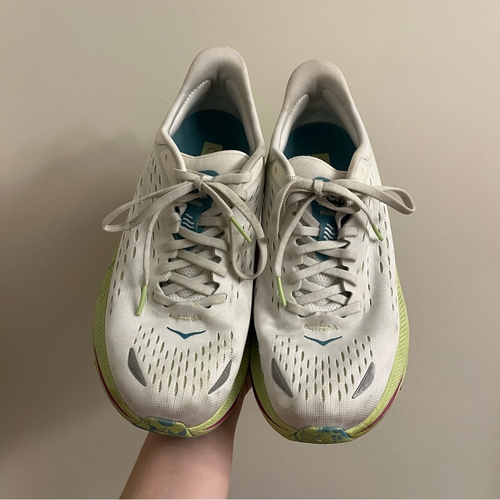 Hoka Kawana Running Shoes 8 - Picture 7 of 16